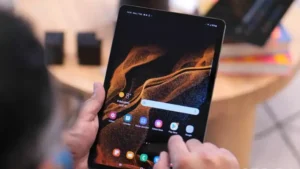 Google Android tabletlerde çoklu görev deneyimini tamamen değiştiriyor