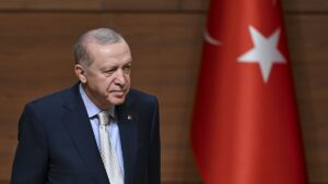Başkan Recep Tayyip Erdoğan ile milli futbolcumuz Kerem Aktürkoğlu arasında gülümseten diyalog