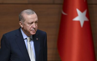 Başkan Recep Tayyip Erdoğan ile milli futbolcumuz Kerem Aktürkoğlu arasında gülümseten diyalog