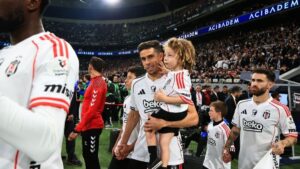 Gabriel Paulista: Kırmızı kartla oyunun yönü değişti