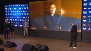 Okan Buruk Yılın Şampiyon Teknik Direktörü seçildi