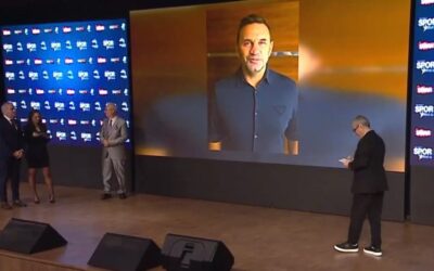 Okan Buruk Yılın Şampiyon Teknik Direktörü seçildi