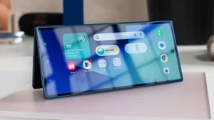 Galaxy Trifold sahneye çıkıyor: Samsung katlanabilir dünyayı baştan yazıyor