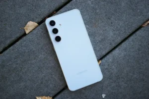 Samsung Galaxy A06 için One UI 8 güncellemesi başladı