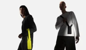 iPhone Pocket kayışı Apple ve ISSEY MIYAKE iş birliğiyle hem estetik hem pratik kullanım vaat ediyor