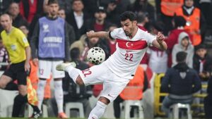 A Milli Takım'da sakatlık şoku! Kaan Ayhan oyuna devam edemedi