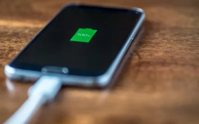 Telefonunuzu Her Zaman Şarj Etmenin Ardındaki Gerçek ve Pil Ömrü Açıklaması