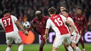 Ajax-Galatasaray maçında peş peşe penaltı kararları!