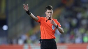 Ajax – Galatasaray maçını Benoit Bastien yönetecek!