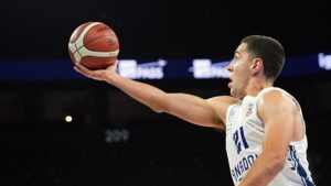 Anadolu Efes, Avrupa Ligi'nde yarın EA7 Emporio Armani Milan'ı ağırlayacak