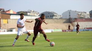 Bandırmaspor evinde Boluspor'u tek golle geçti!