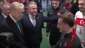 Başkan Erdoğan ve Kerem Aktürkoğlu arasında güldüren diyalog! İşte o anlar