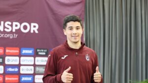 Benjamin Bouchouari: "Bir futbolcunun yaşayabileceği en güzel şey futbol oynamaktır"