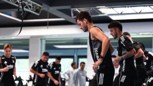 Beşiktaş, Gençlerbirliği maçının hazırlıklarını sürdürdü