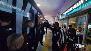 Beşiktaş kafilesi Konya'ya geldi
