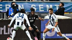 Beşiktaş-Kasımpaşa maçında penaltı VAR'dan döndü!