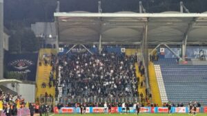 Beşiktaş taraftarından Sergen Yalçın tepkisi!