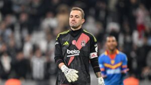 Beşiktaş'ta kriz! Mert Günok…