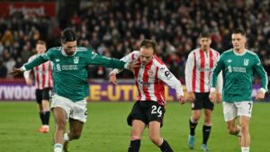 Brentford 3-2 Liverpool (MAÇ SONUCU-ÖZET)
