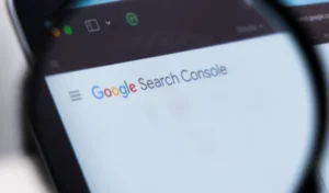 Kişisel ChatGPT talimatlarının arama konsoluna sızdığı iddiası kullanıcıları alarma geçirdi