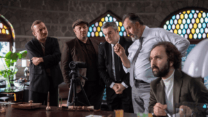 Disney+ Dizisi "Sekizinci Aile"den Kahkaha Dolu Fragman