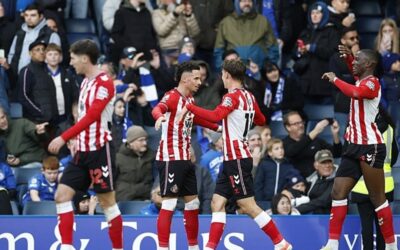 Chelsea 1-2 Sunderland (MAÇ SONUCU ÖZET)