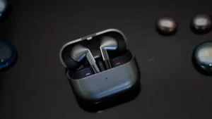 Galaxy Buds 4 geliyor: Tasarımı kullanıcıları çok şaşırtacak