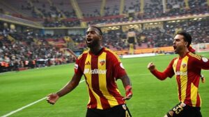 Zecorner Kayserispor'da Furkan Soyalp ve Stefano Denswil bu sezon ilki yaşadılar!