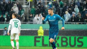 Dzeko, UEFA Konferans Ligi’nde tarihe geçti