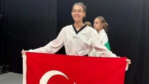Elif Sude Akgül dünya ikincisi oldu