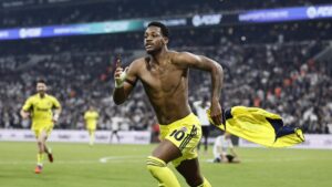 Eski Beşiktaşlı'dan Jhon Duran'ın paylaşımına olay yorum!