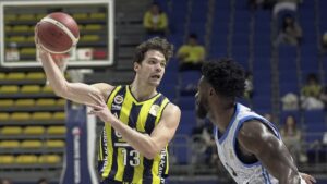 Fenerbahçe Beko EuroLeague'de Kızılyıldız'ı konuk ediyor!