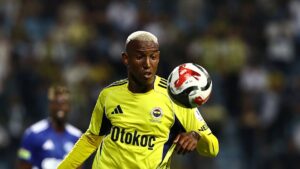 FENERBAHÇE HABERİ: Anderson Talisca'dan Türkçe şarkı! İşte o görüntüler