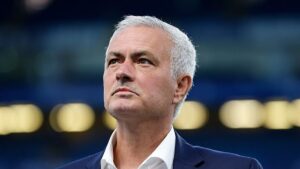 FENERBAHÇE HABERİ – Jose Mourinho'dan Sadettin Saran'a flaş yanıt! Tek cümleyle…