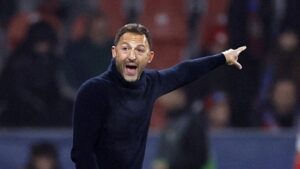 FENERBAHÇE HABERİ – Ömer Üründül’den Tedesco’ya eleştiri! “Hamleleri mantıkla bağdaşmıyor”