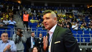 FENERBAHÇE HABERİ: Sadettin Saran'dan Eda Erdem'e övgü!