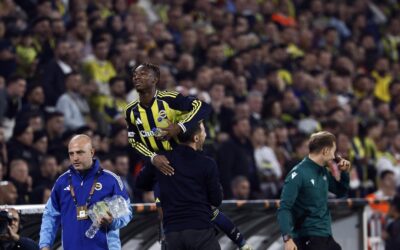 Fenerbahçe-Stuttgart maçında dikkat çeken kare! Tedesco ve Nene…