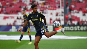 FENERBAHÇE TRANSFER HABERLERİ: Jayden Oosterwolde'ye İngiltere'den talip var!