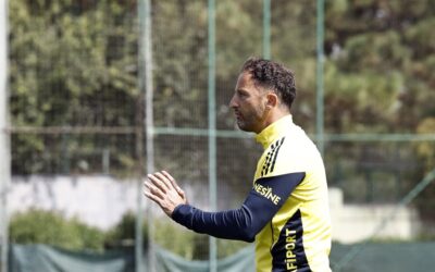 Fenerbahçe'de Dinamo Zagreb maçı hazırlıkları başladı!