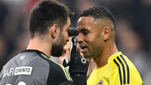 Fenerbahçe'de En-Nesyri eleştirisi! Beşiktaş maçı sonrası…