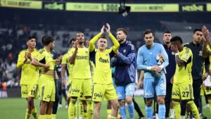 Fenerbahçe'den Beşiktaş'a gönderme!