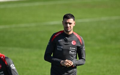 Fenerbahçe'den flaş transfer hamlesi! Milli yıldız yuvaya dönüyor