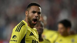 Fenerbahçe'nin golcüsü En-Nesyri Süper Lig'in zirvesinde!