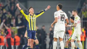 Fenerbahçe'nin Stuttgart zaferi Almanya'da ses getirdi! İşte atılan manşetler…