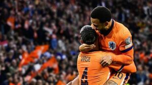 Fenerbahçe'ye Hollanda'ya yıldız! İstanbul'a hayran olmuştu