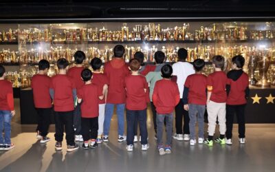 Galatasaray, çocuk evlerinde kalan 45 çocuğu misafir etti