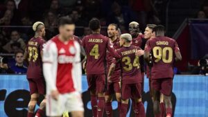 Galatasaray Hollanda'da Ajax'ı dağıttı! İşte dış basın manşetleri…