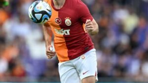 Galatasaray'da ilk ayrılık netleşti! Okan Buruk izin verdi