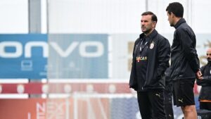 Galatasaray'da stoper krizi! Singo ve Davinson'un yerine o isimler oynayacak