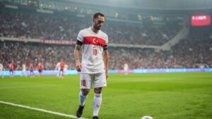 Galatasaray'dan Hakan Çalhanoğlu hamlesi! Dursun Özbek devreye girdi